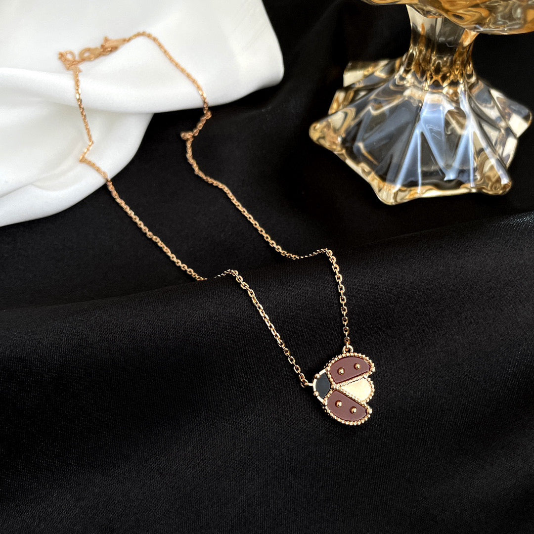 [Glow Muse]LUCKY  CARNELIANS LADYBUG NECKLACE