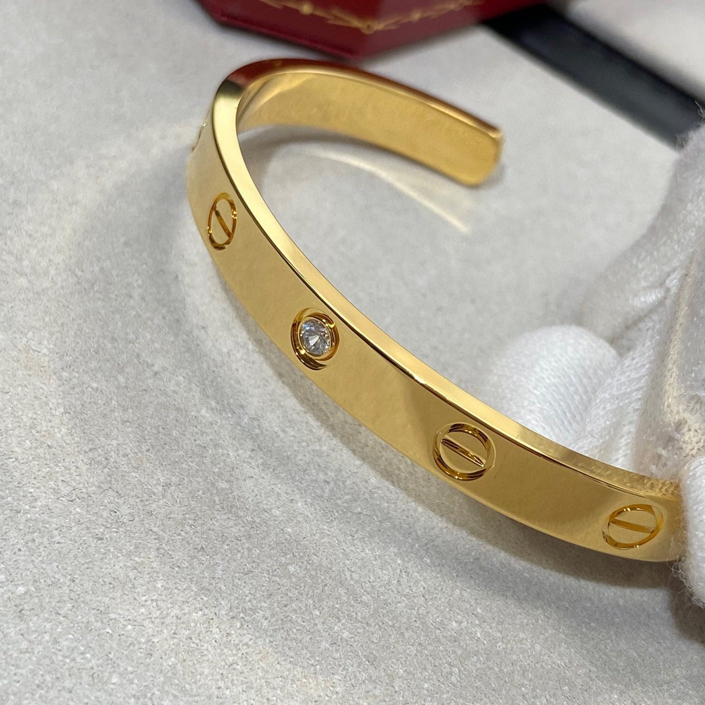 [Glow Muse]LOVE BRACELET 6.1MM 1 DIAMOND OPEN CUFF