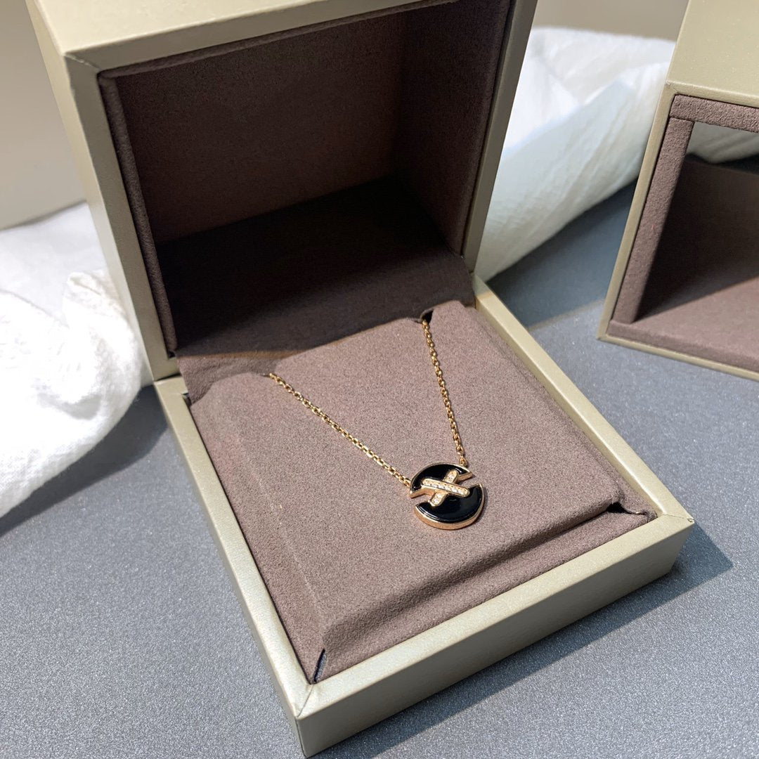 [Glow Muse]JEUX DE PINK GOLD DIAMOND NECKLACE