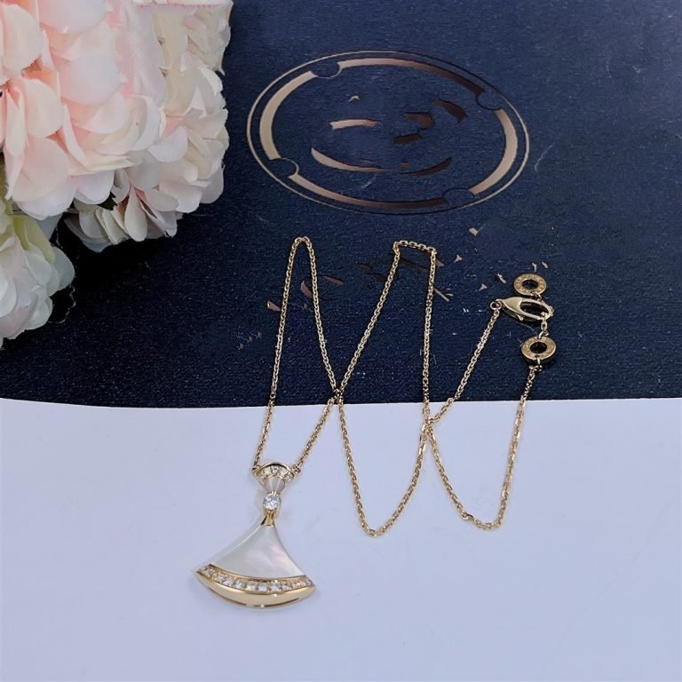 [Glow Muse]DREAM NECKLACE MOP GOLD DIAMOND