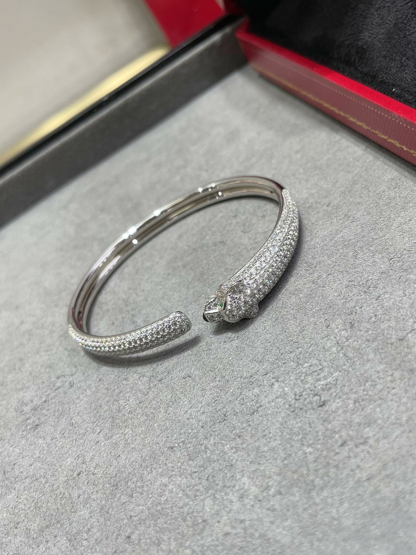 [Glow Muse]PANTHERE FULL DIAMOND OPEN BRACELET